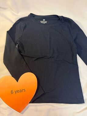 H&M Solid Black Long Sleeve Tee